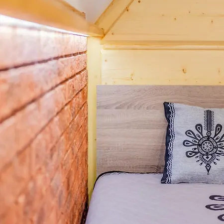 Osada Za Torem Apartamento